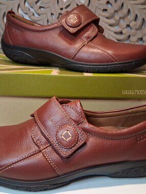 New in Box UK Hotter Leather Rust Sangria Shoes 8.5M Contrast Stitch Velcro